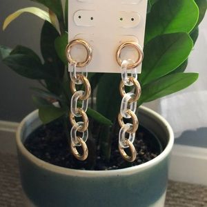 Gold/plastic chain link earrings